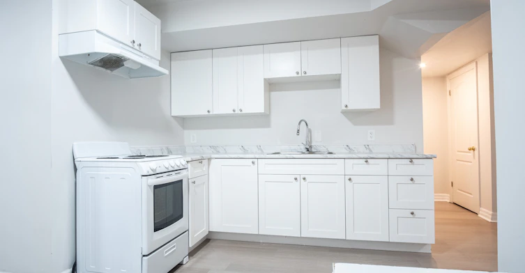 Basement-116 Regina Avenue, Toronto, ON, M6A 1R7 - 2