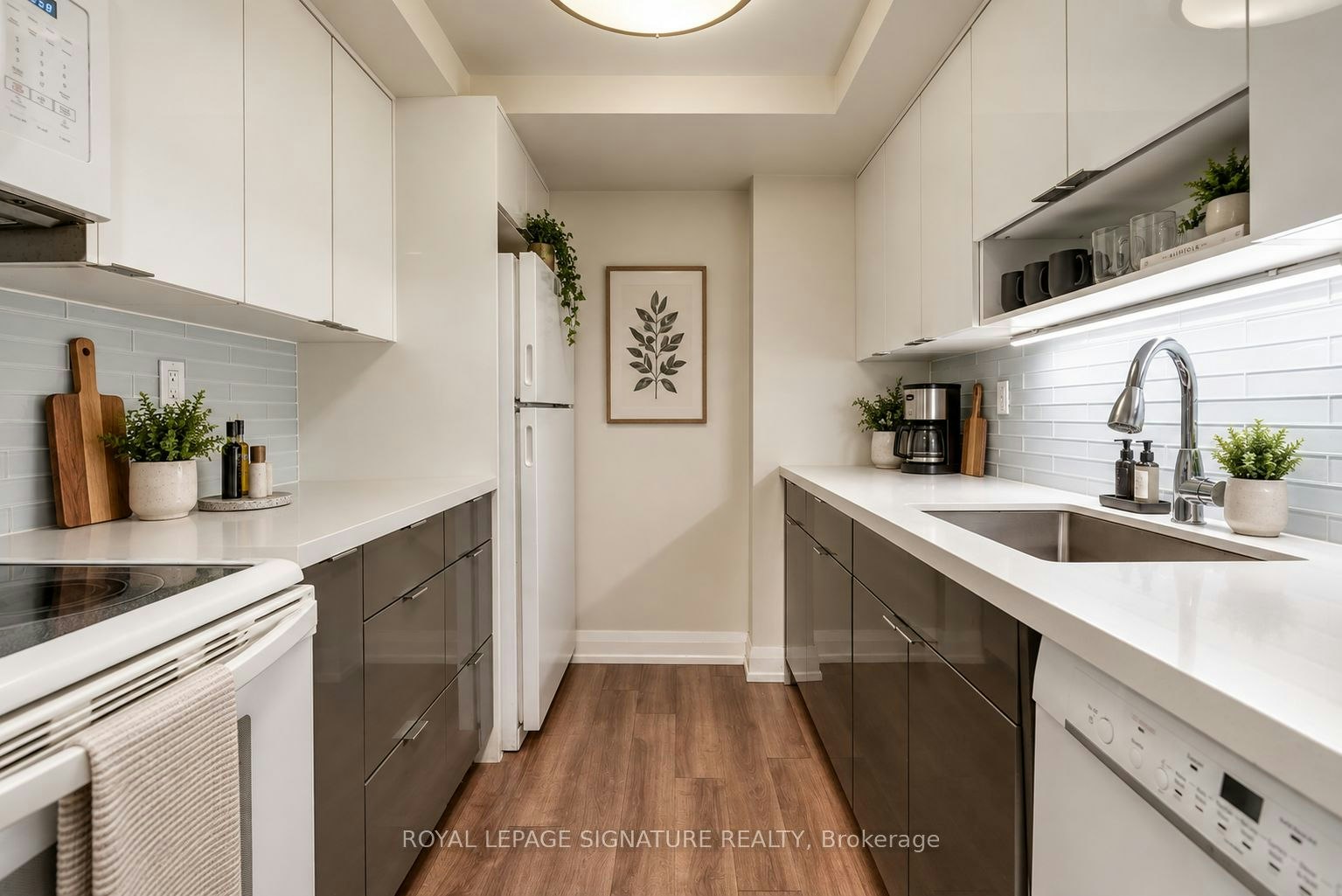 302-222 The Esplanade N/A, Toronto, ON, M5A 4M8 - 4