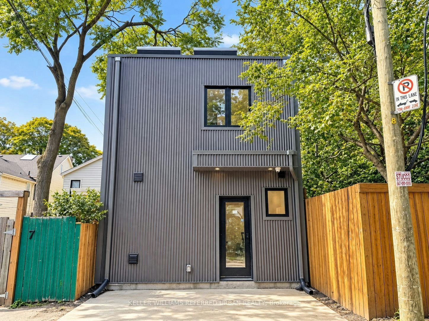 Laneway-269 Brunswick Avenue, Toronto, ON, M5S 2M6 - 16