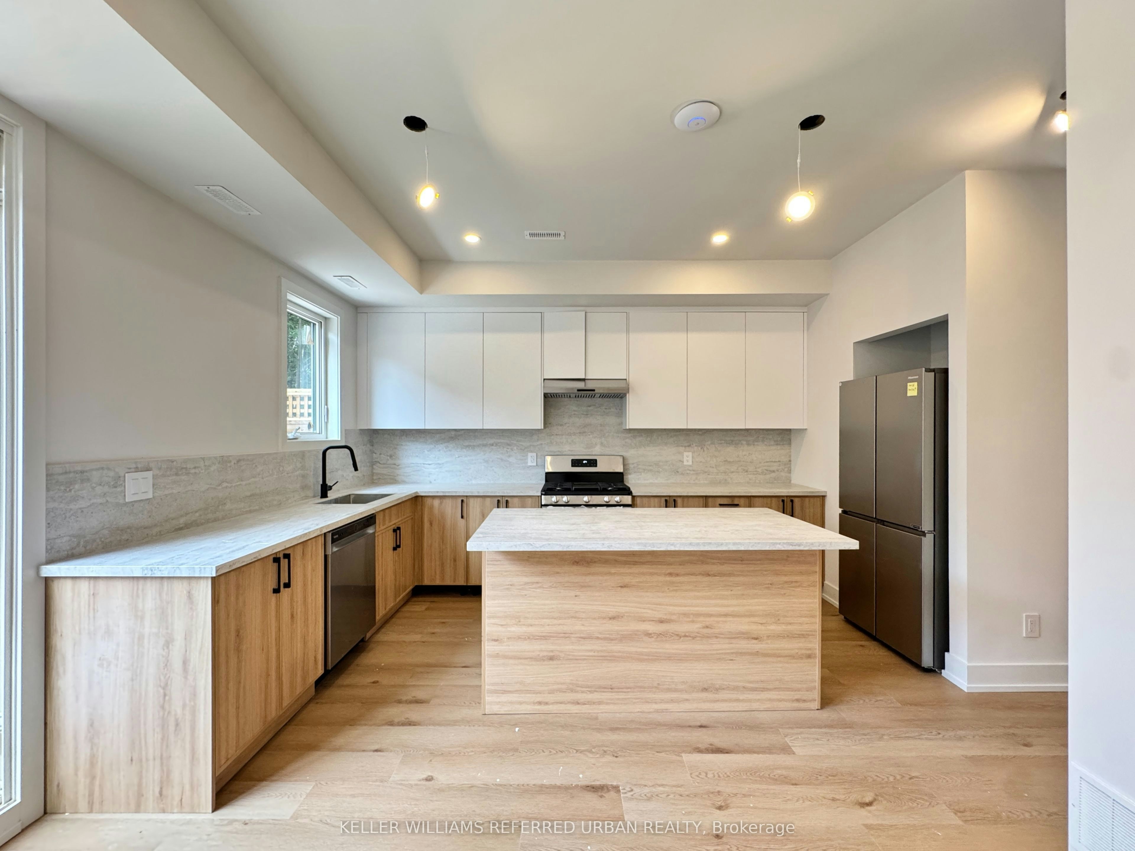 Laneway-269 Brunswick Avenue, Toronto, ON, M5S 2M6 - 5