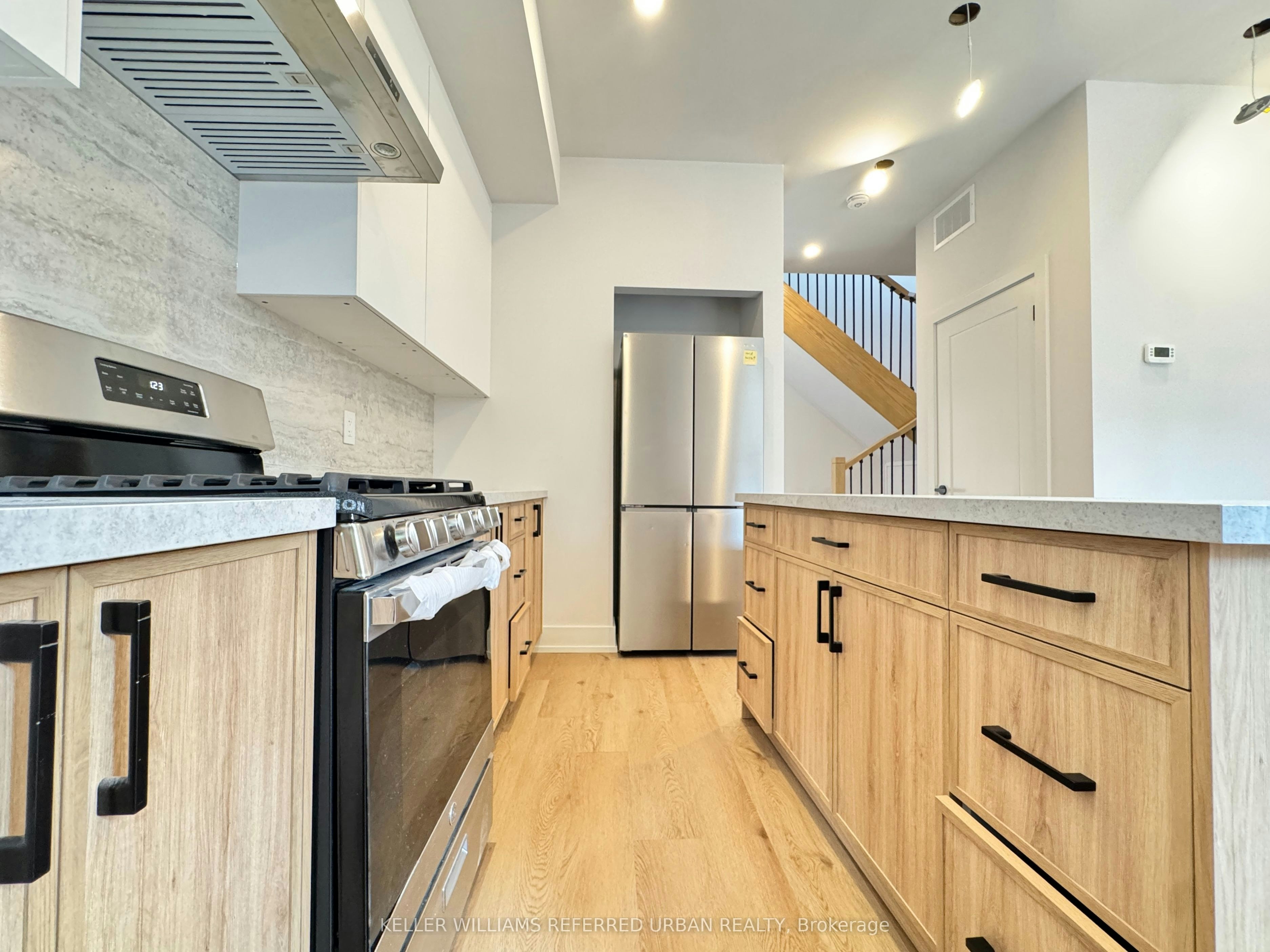 Laneway-269 Brunswick Avenue, Toronto, ON, M5S 2M6 - 4