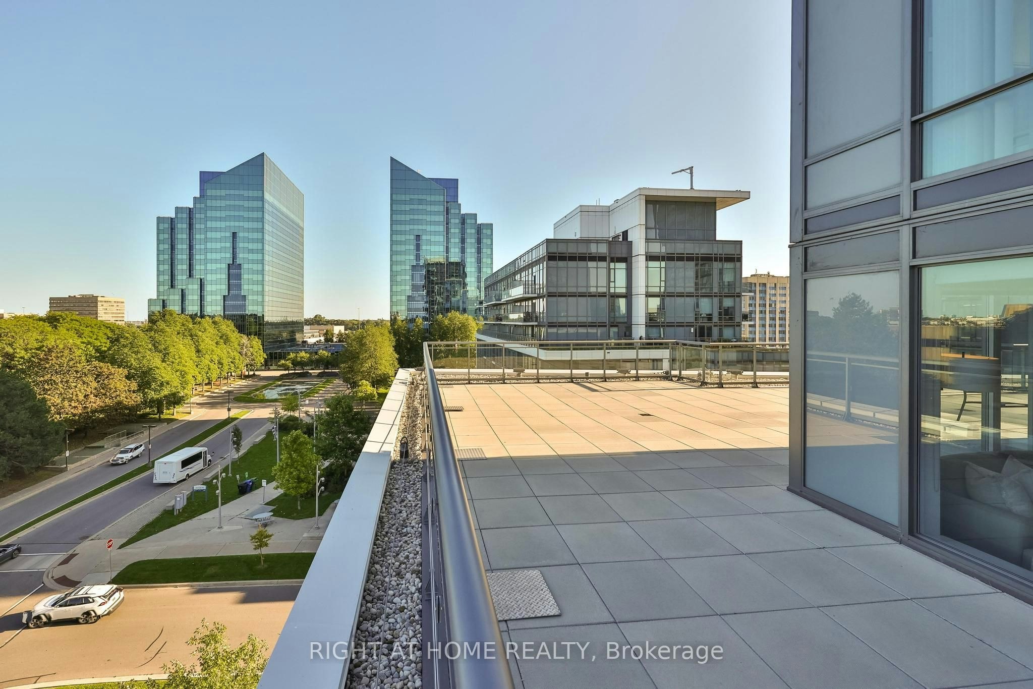 660-60 Ann O'reilly Road, Toronto, ON, M2J 0C8