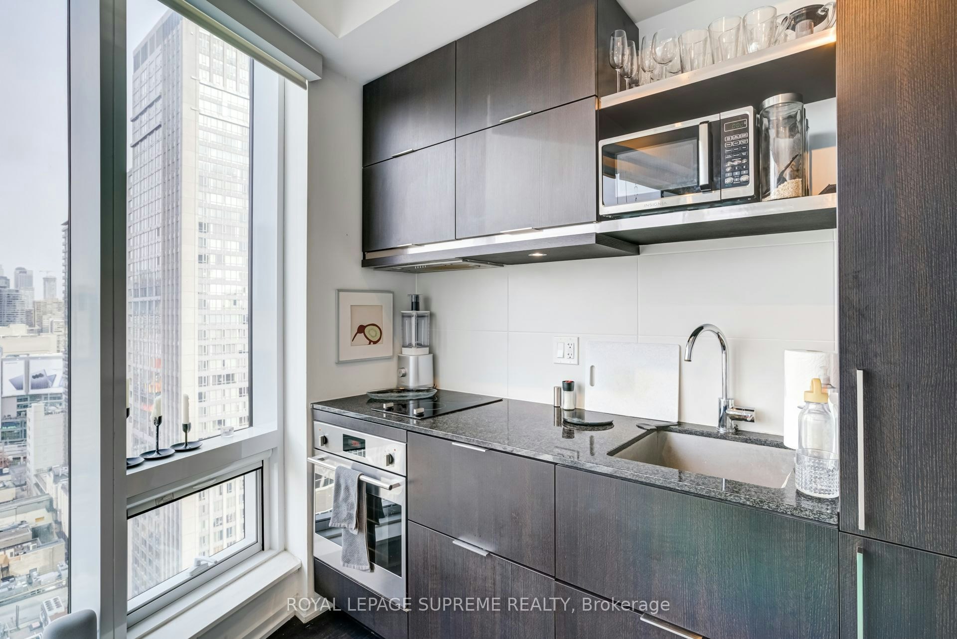 2112-197 Yonge Street, Toronto, ON, M5B 1M4 - 15