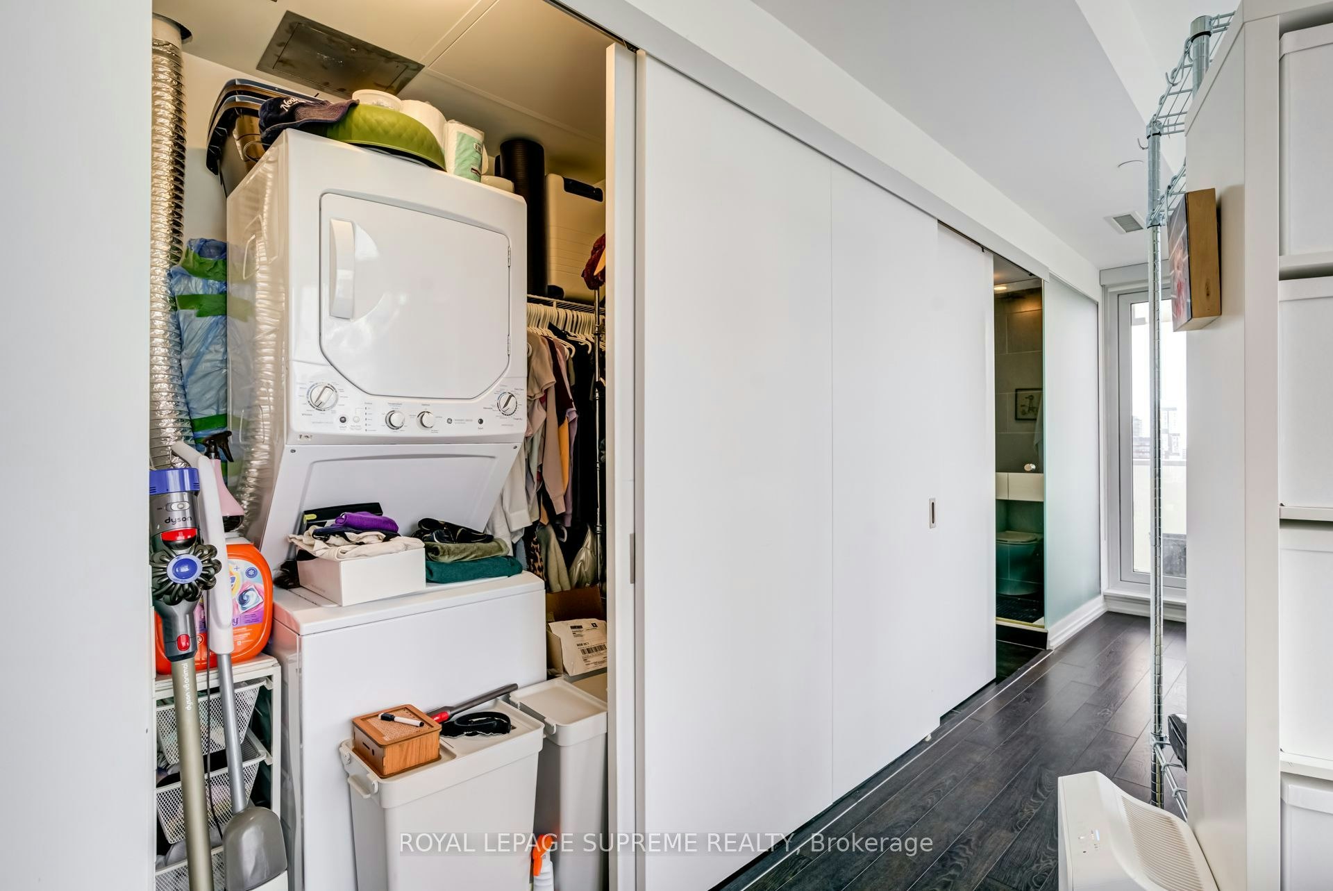 2112-197 Yonge Street, Toronto, ON, M5B 1M4 - 27