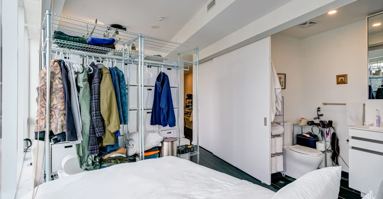 2112-197 Yonge Street, Toronto, ON, M5B 1M4 - 22