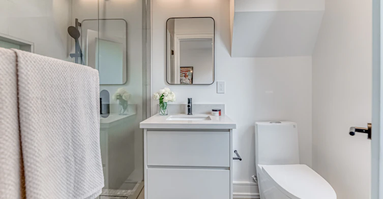 195 Albany Avenue, Toronto, ON, M5R 3C7 - 17