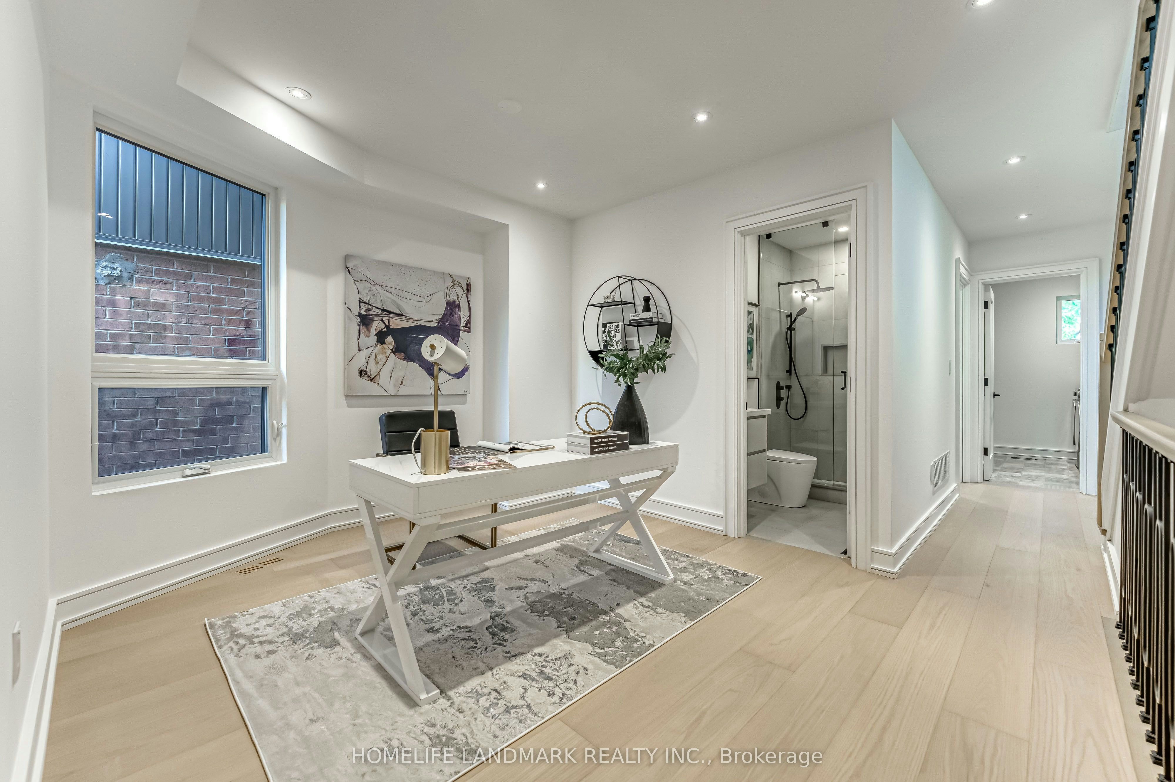 195 Albany Avenue, Toronto, ON, M5R 3C7 - 12
