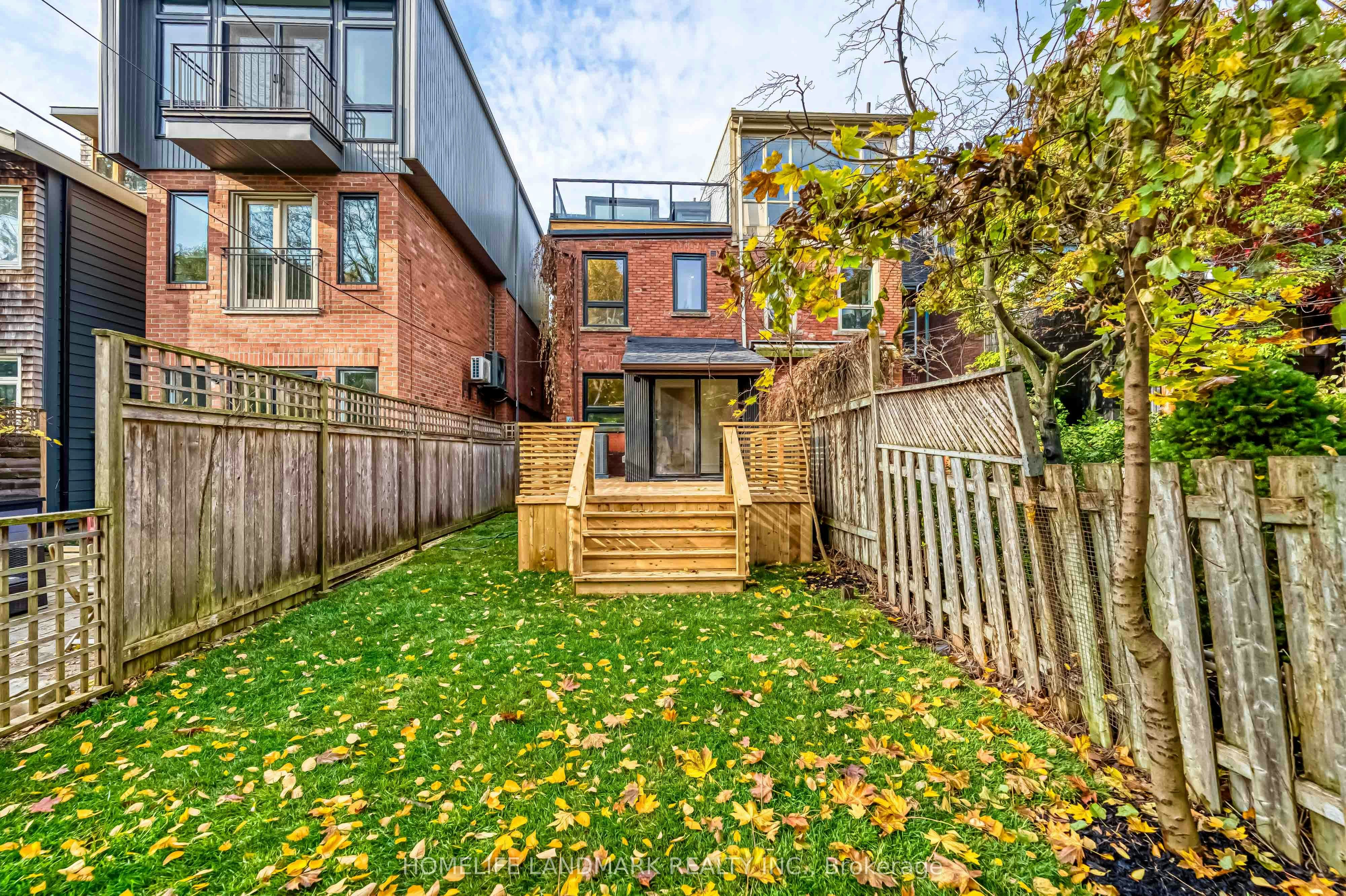 195 Albany Avenue, Toronto, ON, M5R 3C7 - 37