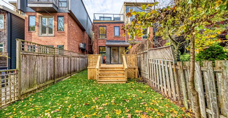 195 Albany Avenue, Toronto, ON, M5R 3C7 - 37