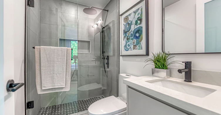 195 Albany Avenue, Toronto, ON, M5R 3C7 - 15