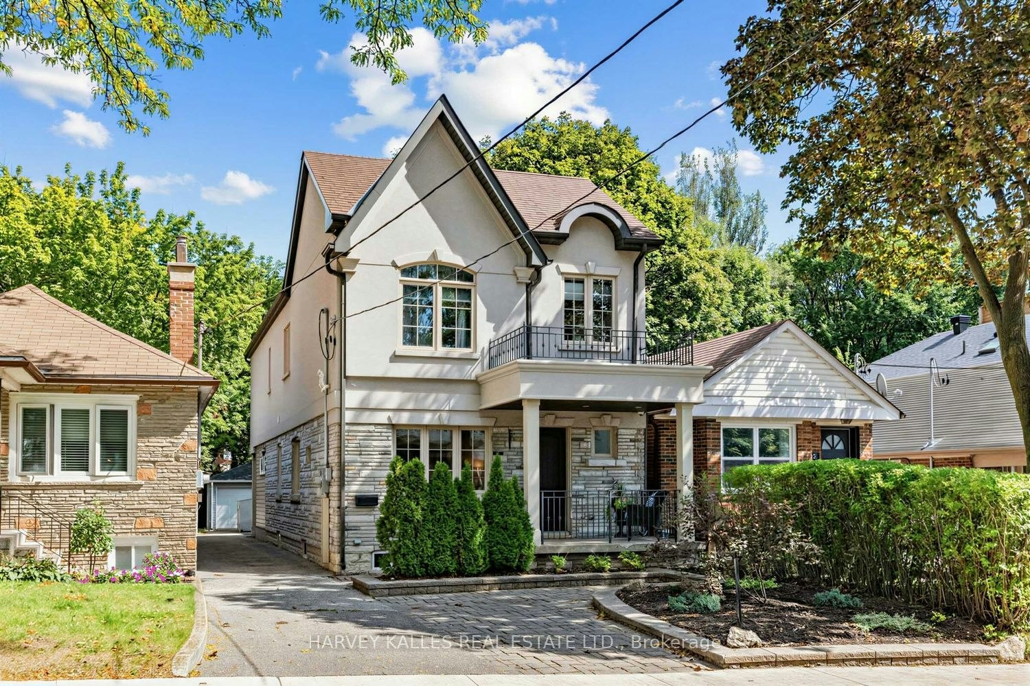 487 Winnett Avenue, Toronto, ON, M6C 3M6