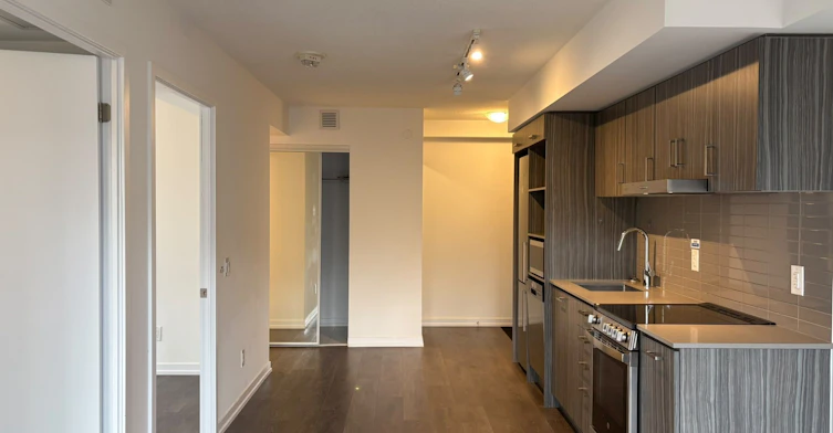 611-219 Dundas Street E, Toronto, ON, M5A 0V1 - 3