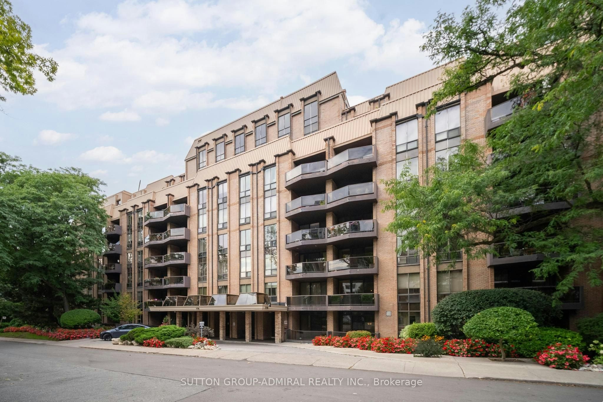 206-350 Lonsdale Road, Toronto, ON, M5P 1R6