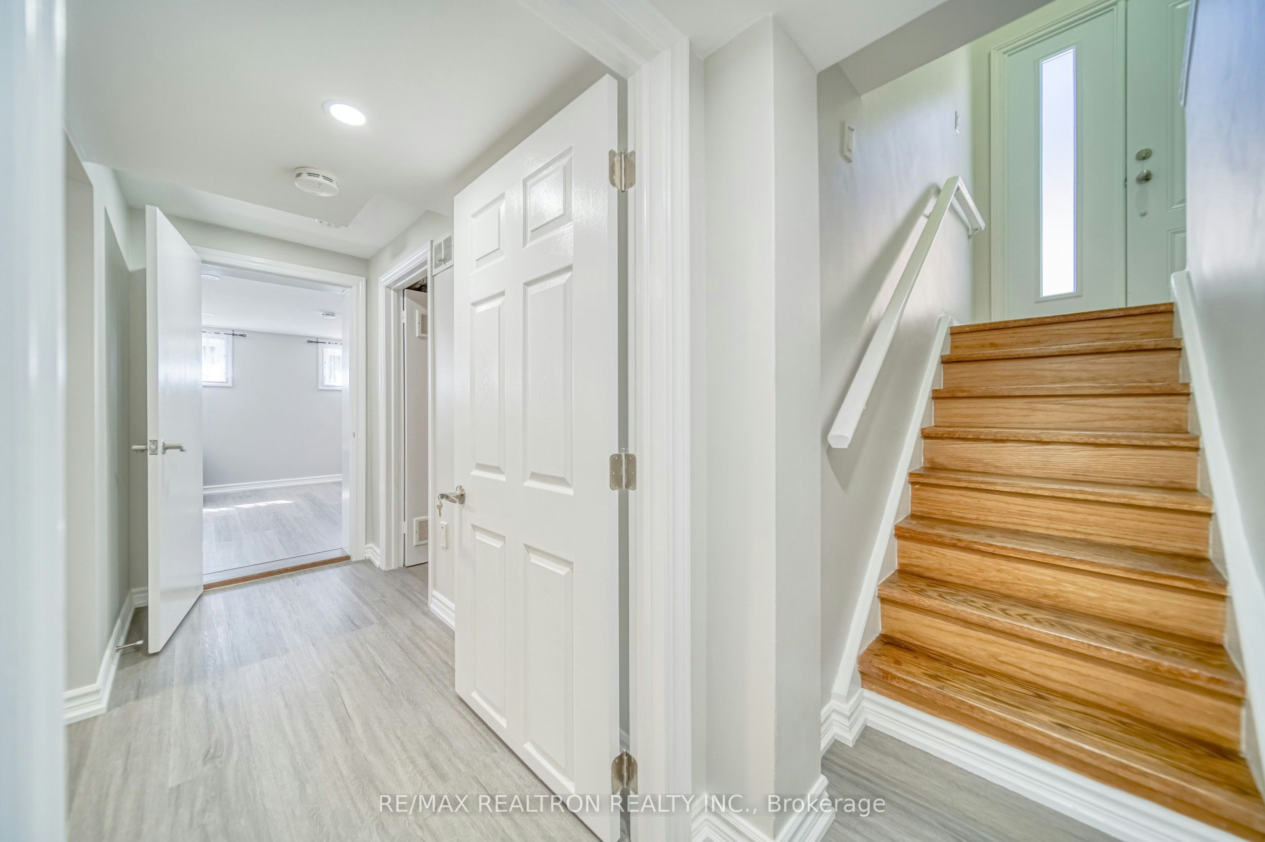 Unit #1-36 Beaver Valley Road, Toronto, ON, M3H 4S1 - 3