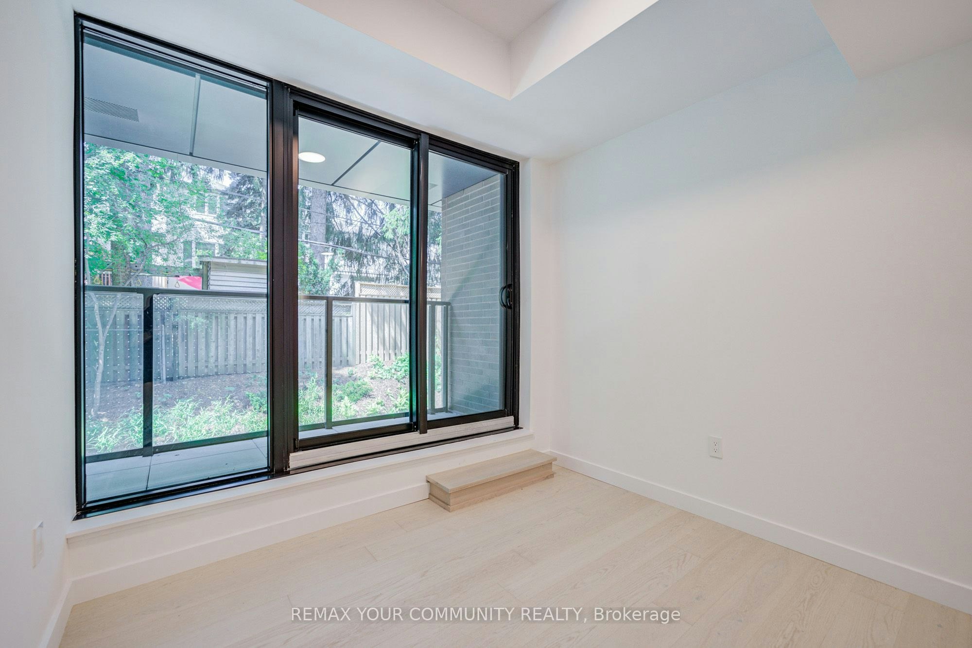 5-1720 Bayview Avenue, Toronto, ON, M4G 3C4 - 40
