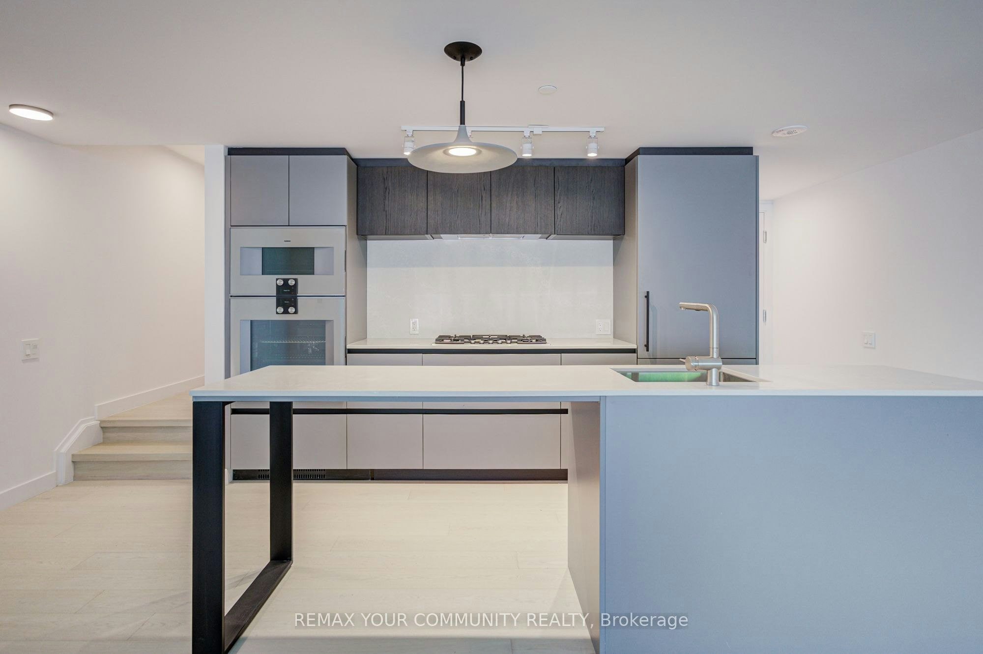 5-1720 Bayview Avenue, Toronto, ON, M4G 3C4 - 11