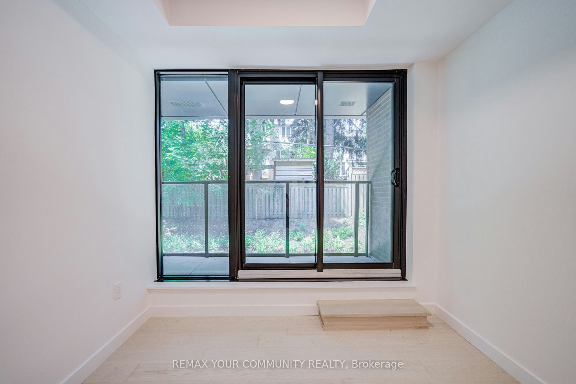 5-1720 Bayview Avenue, Toronto, ON, M4G 3C4 - 41
