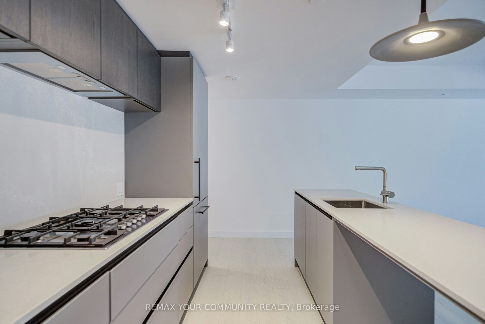 5-1720 Bayview Avenue, Toronto, ON, M4G 3C4 - 14