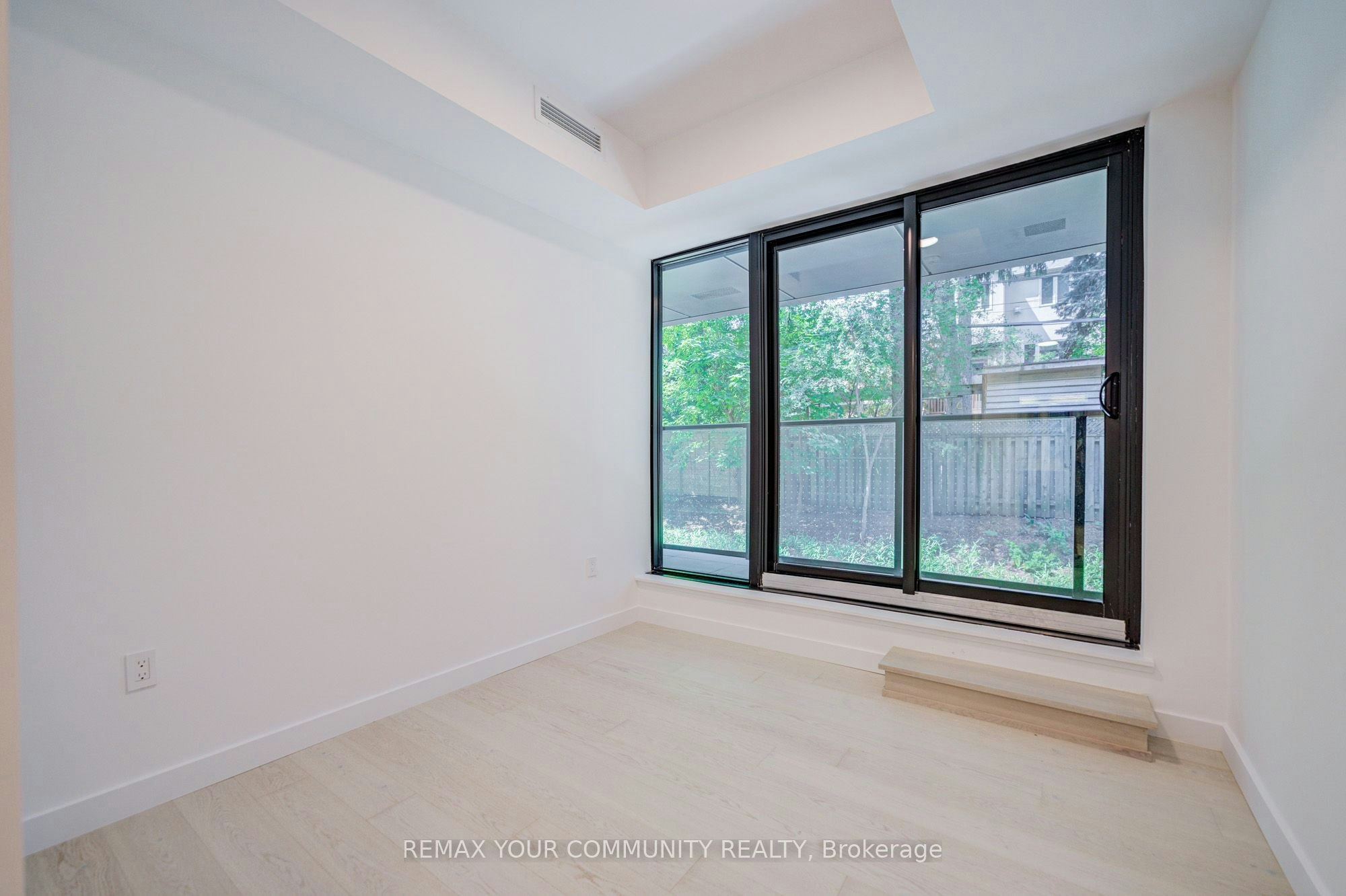 5-1720 Bayview Avenue, Toronto, ON, M4G 3C4 - 39