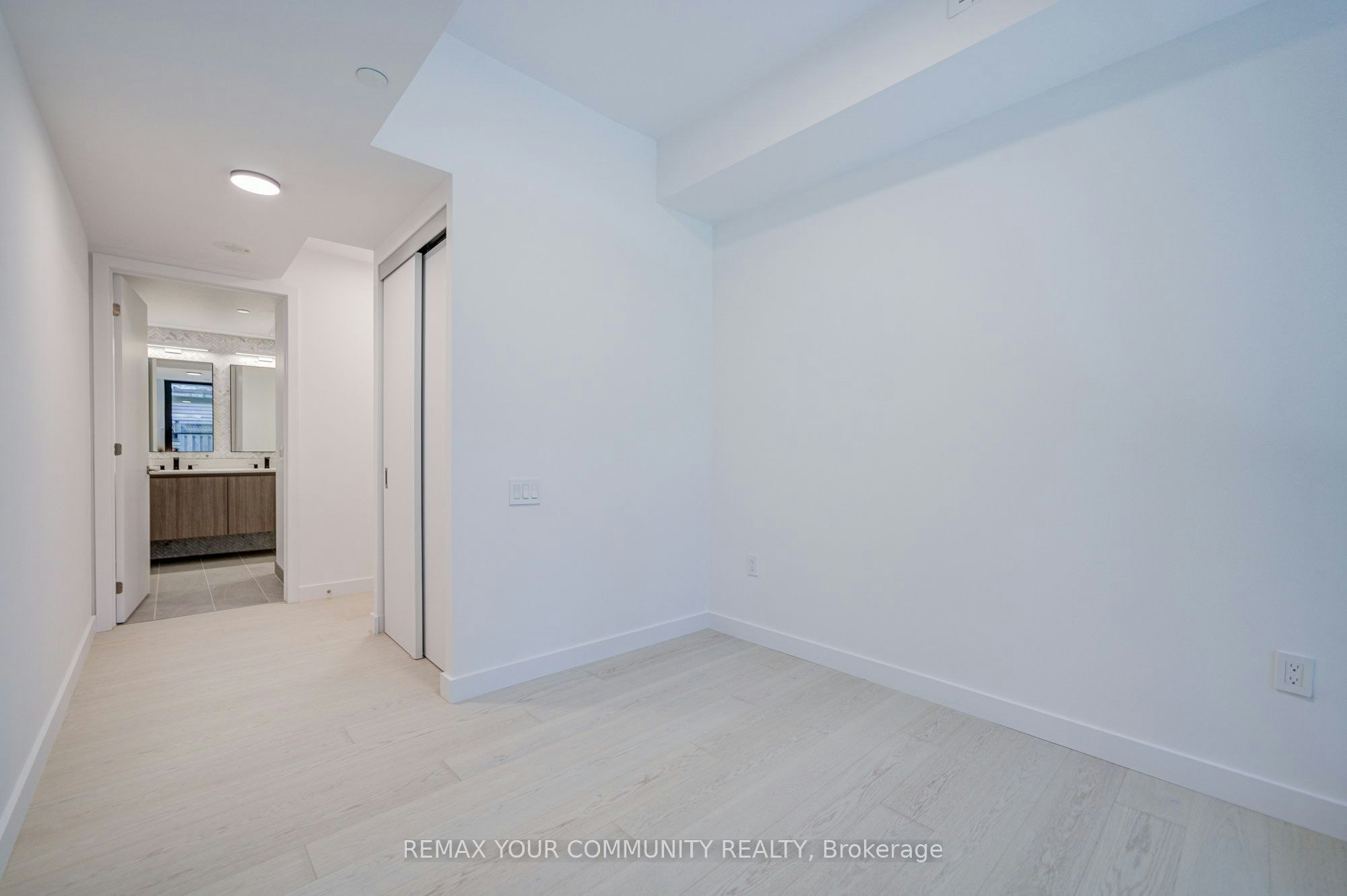 5-1720 Bayview Avenue, Toronto, ON, M4G 3C4 - 43