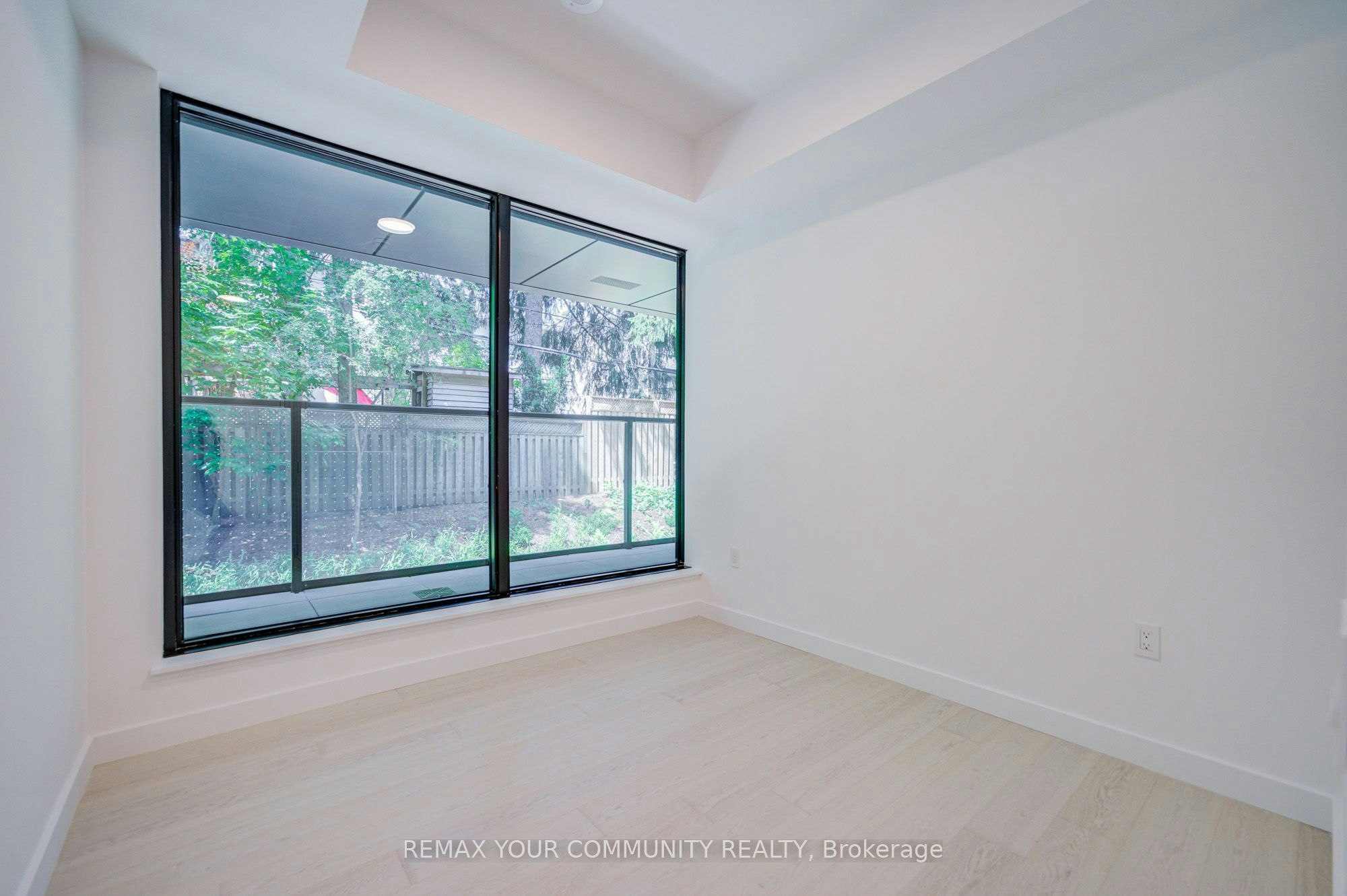 5-1720 Bayview Avenue, Toronto, ON, M4G 3C4 - 32