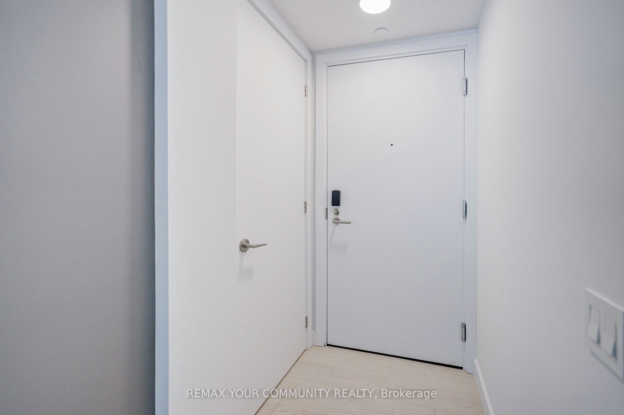 5-1720 Bayview Avenue, Toronto, ON, M4G 3C4 - 6