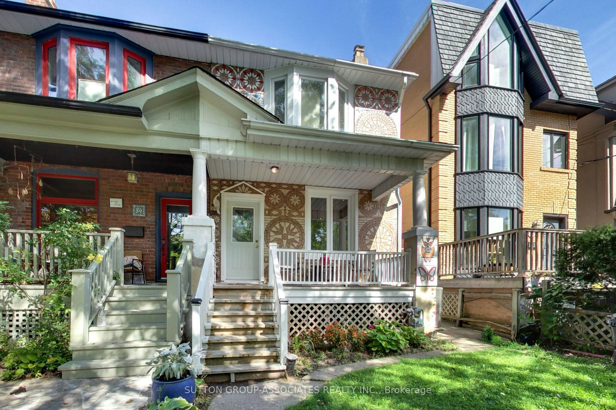 82 Helena Avenue, Toronto, ON, M6G 2H2