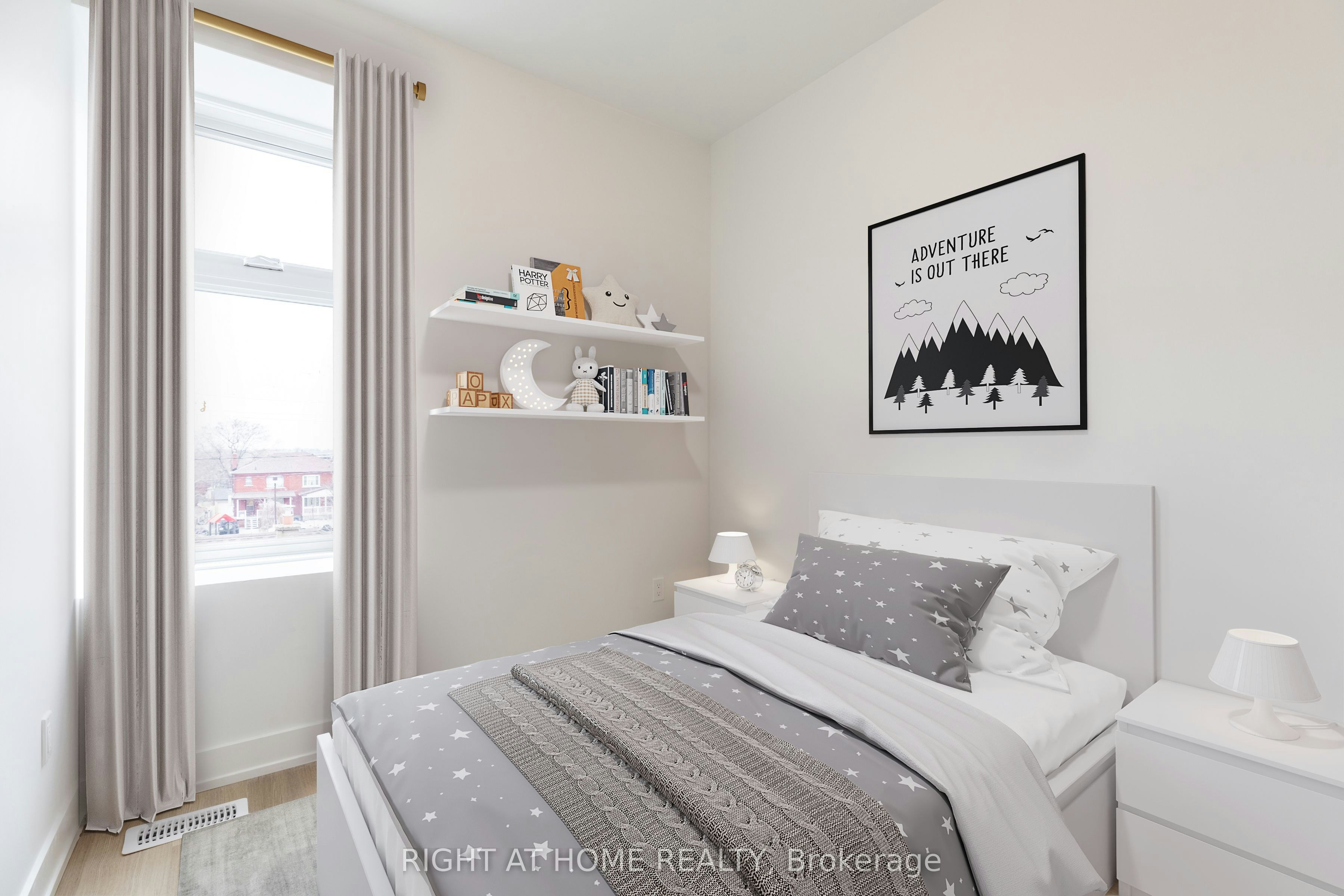 272 Atlas Avenue, Toronto, ON, M6C 2P5 - 8