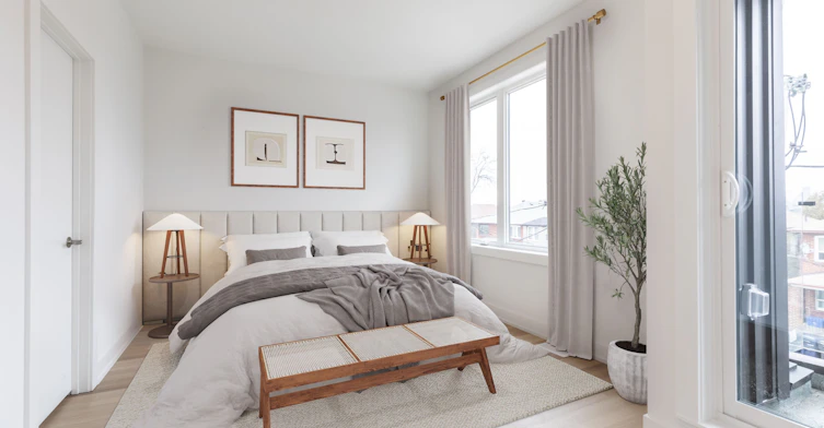 272 Atlas Avenue, Toronto, ON, M6C 2P5 - 7
