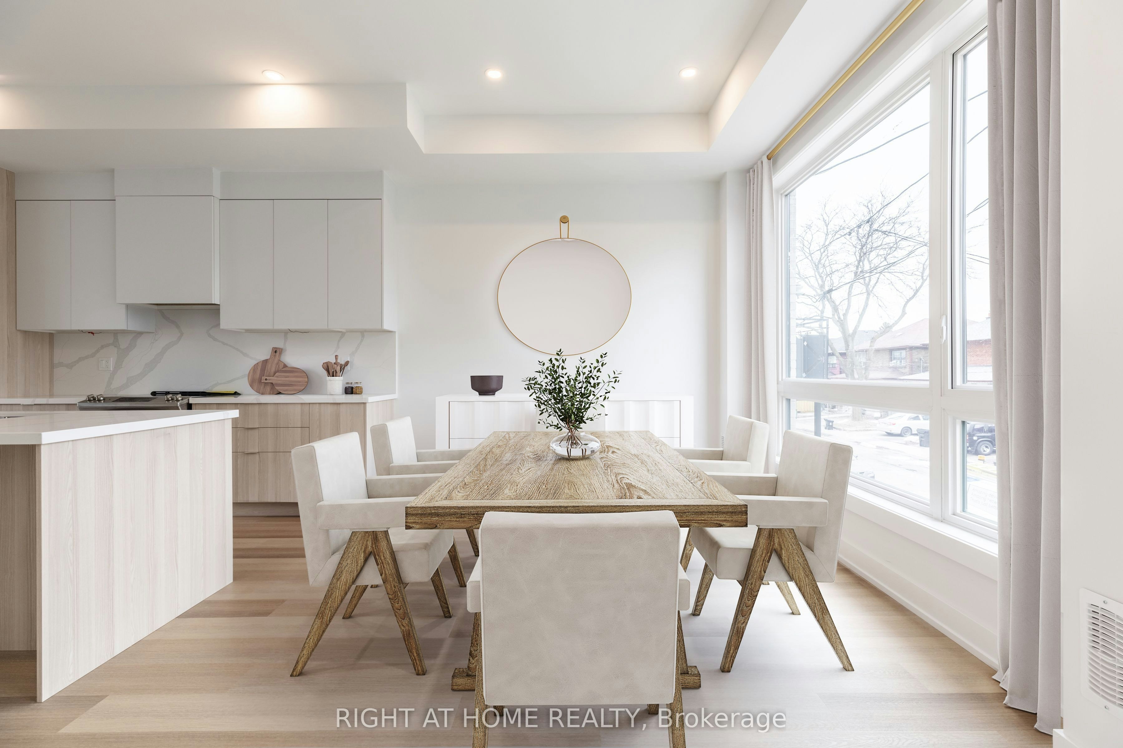 272 Atlas Avenue, Toronto, ON, M6C 2P5 - 4