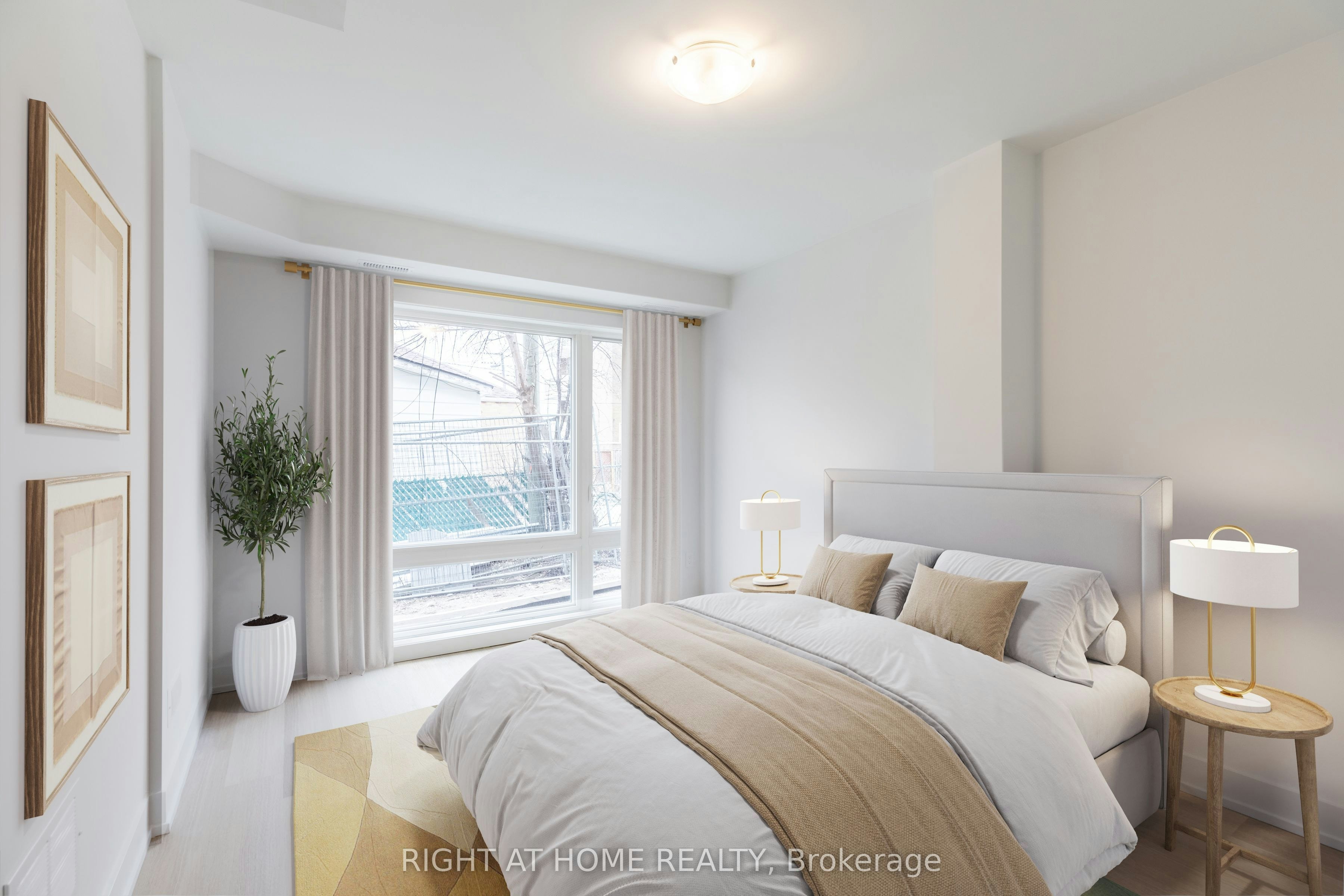 272 Atlas Avenue, Toronto, ON, M6C 2P5 - 6