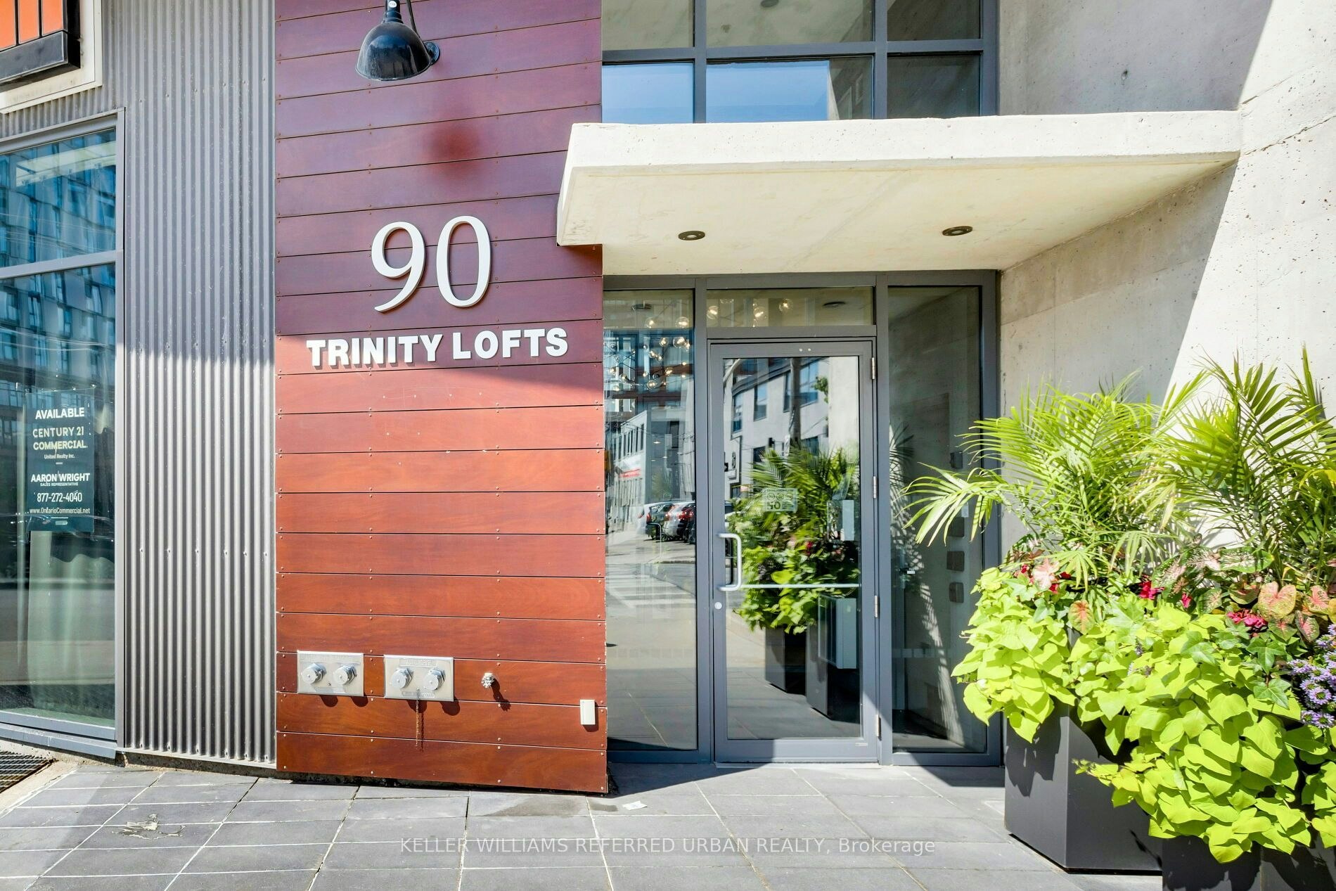 212-90 Trinity Street, Toronto, ON, M5A 0E4