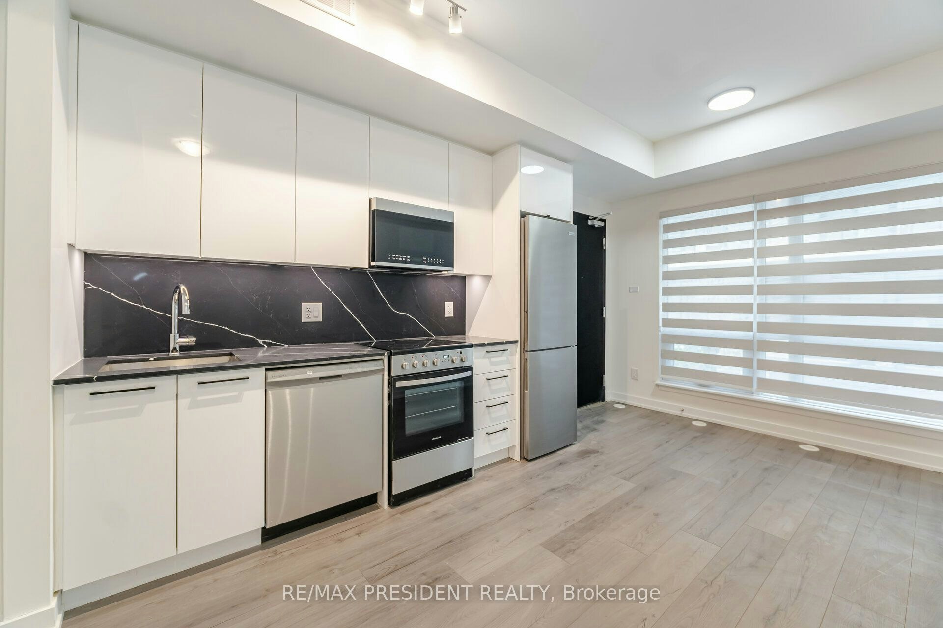 41-861 Sheppard Avenue W, Toronto, ON, M3H 0E8 - 11
