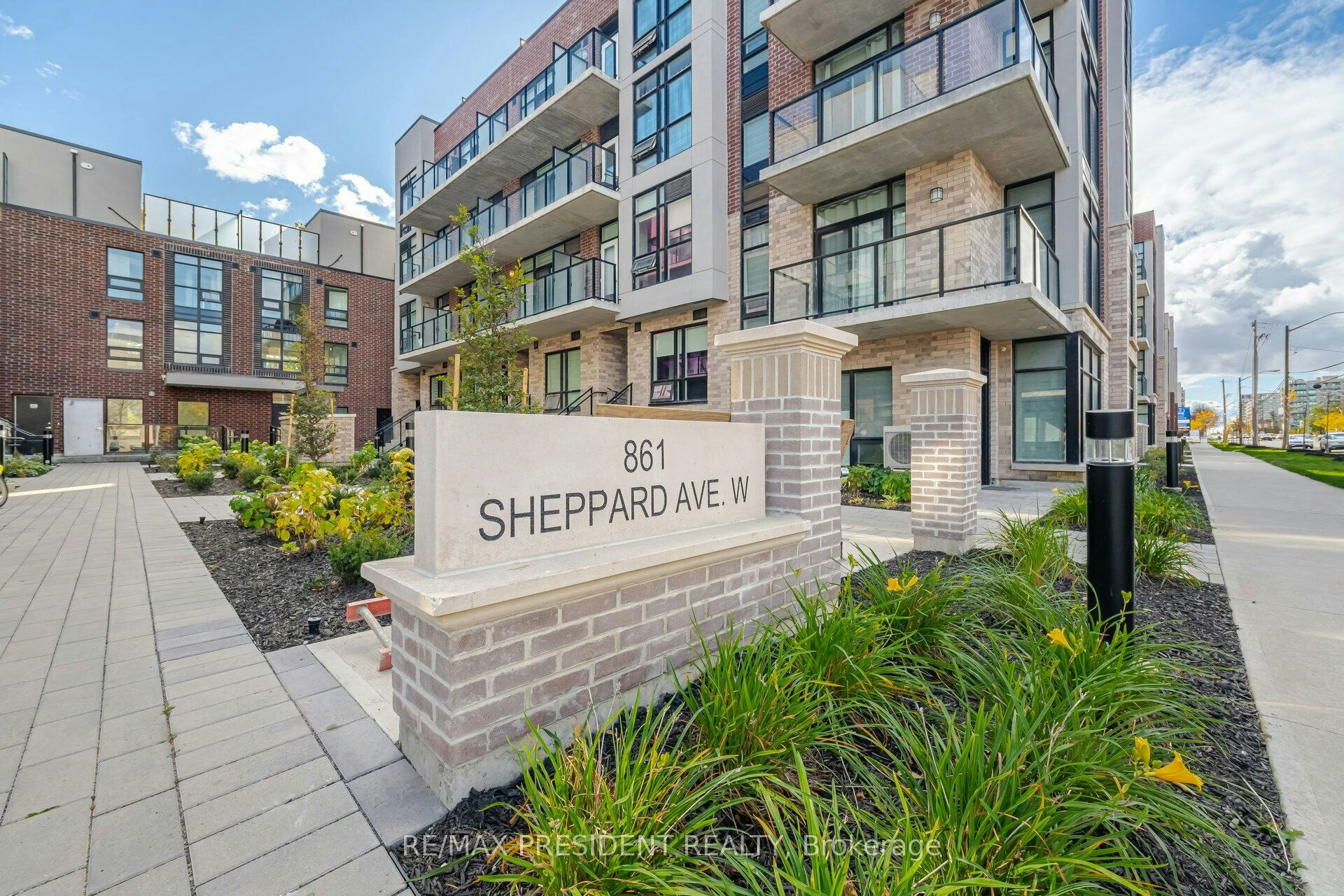 41-861 Sheppard Avenue W, Toronto, ON, M3H 0E8