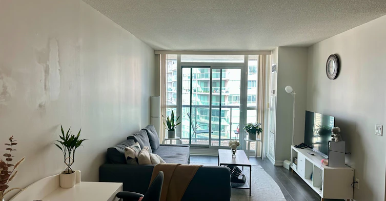 3805-19 Grand Trunk Crescent, Toronto, ON, M5J 3A3 - 2