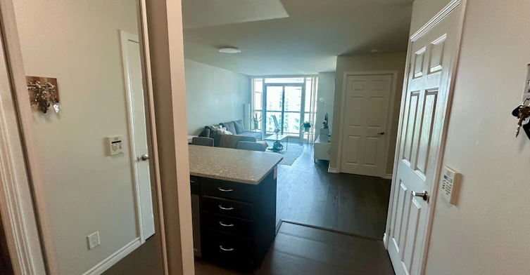 3805-19 Grand Trunk Crescent, Toronto, ON, M5J 3A3 - 4