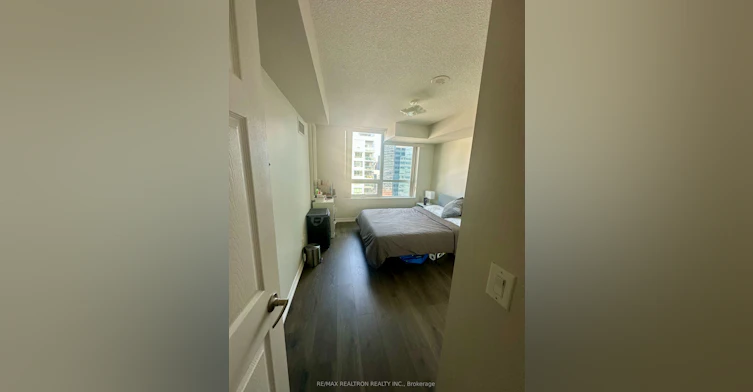 3805-19 Grand Trunk Crescent, Toronto, ON, M5J 3A3 - 9