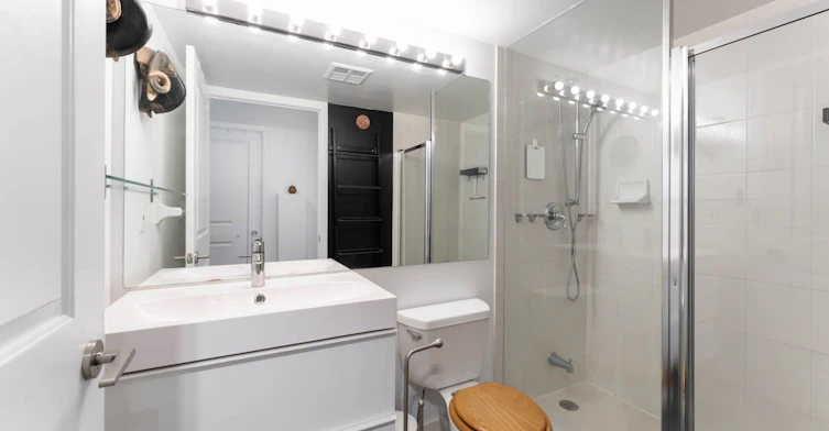 1609-4978 Yonge Street, Toronto, ON, M2N 7G8 - 14
