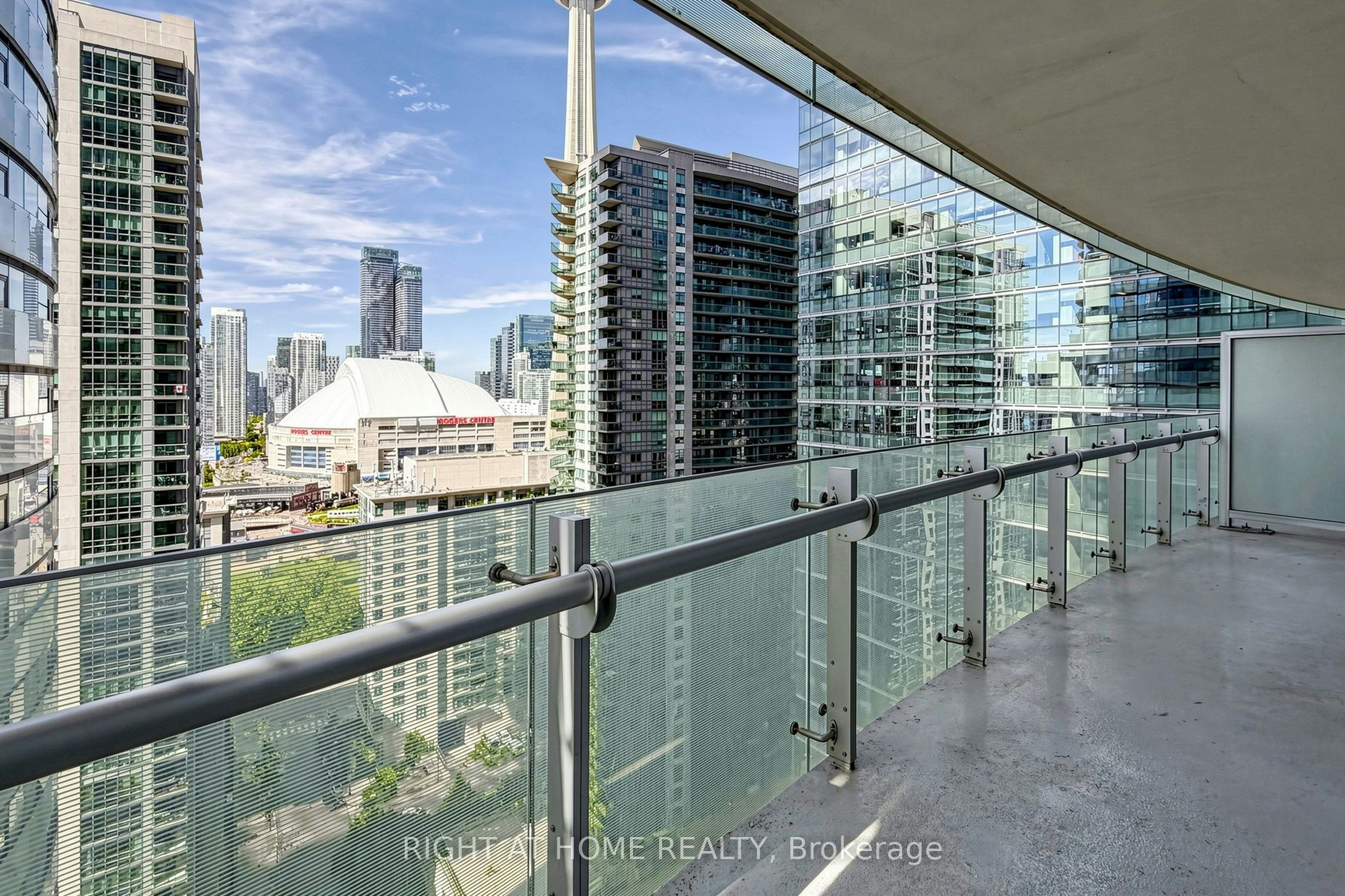 2006-14 York Street, Toronto, ON, M5J 0B1 - 27