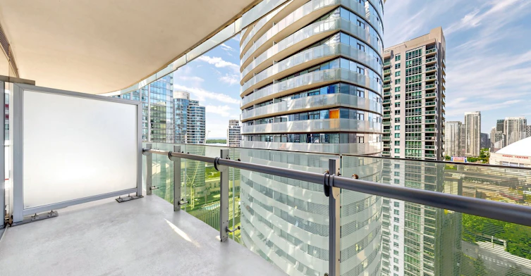 2006-14 York Street, Toronto, ON, M5J 0B1 - 25