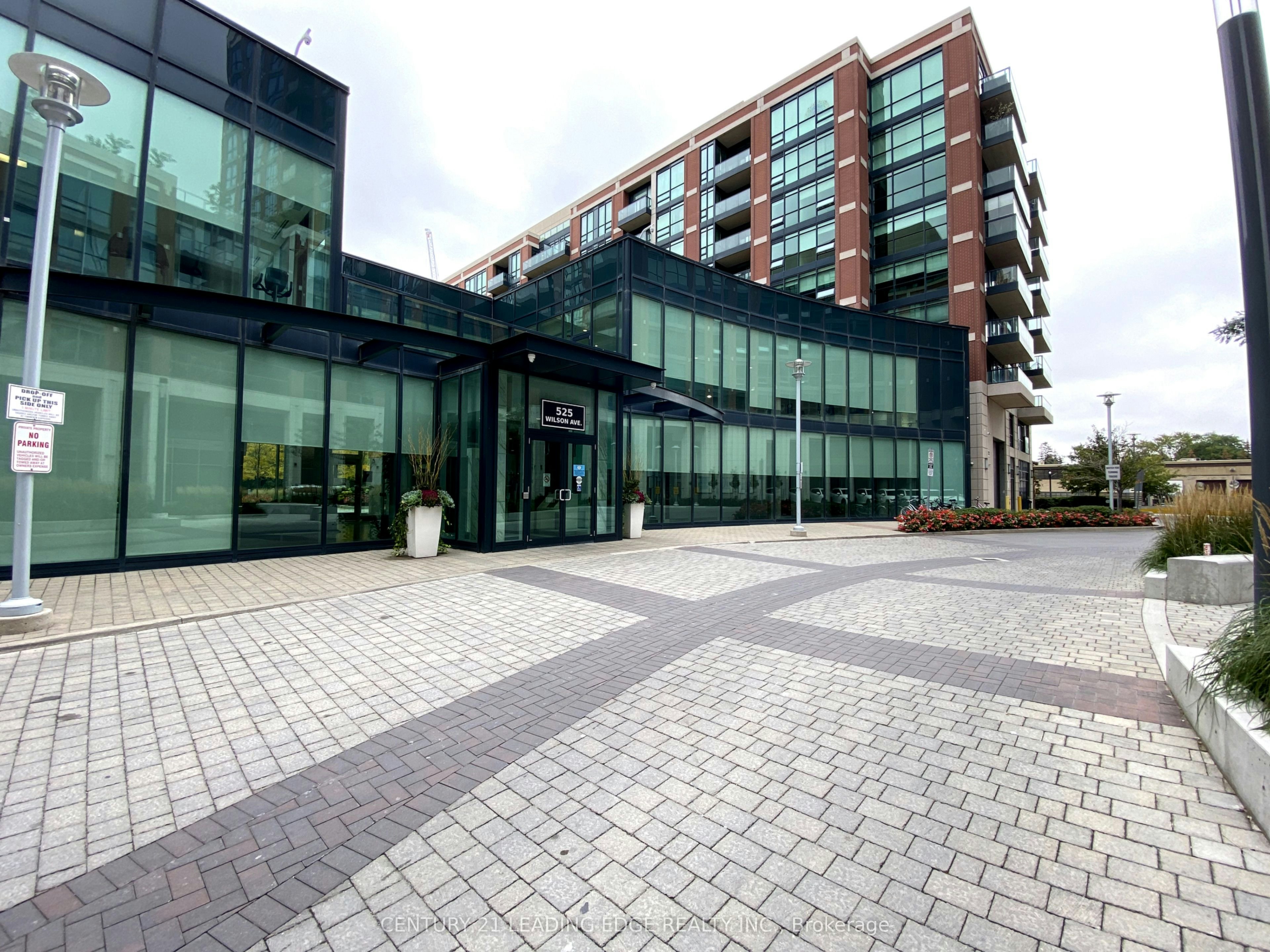 915-525 Wilson Avenue, Toronto, ON, M3H 0A7