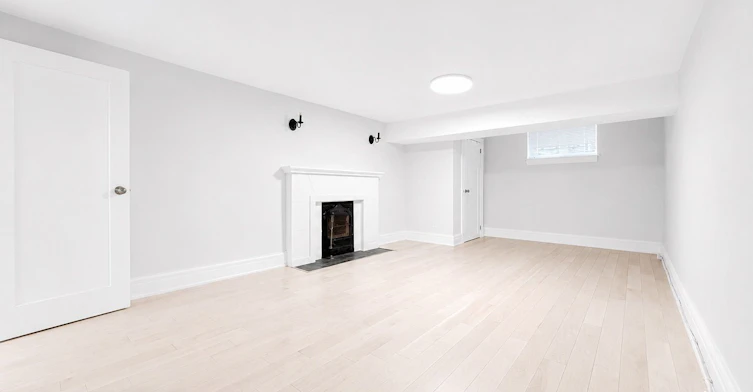 Bsmt-807 Duplex Avenue, Toronto, ON, M4R 1W6 - 5