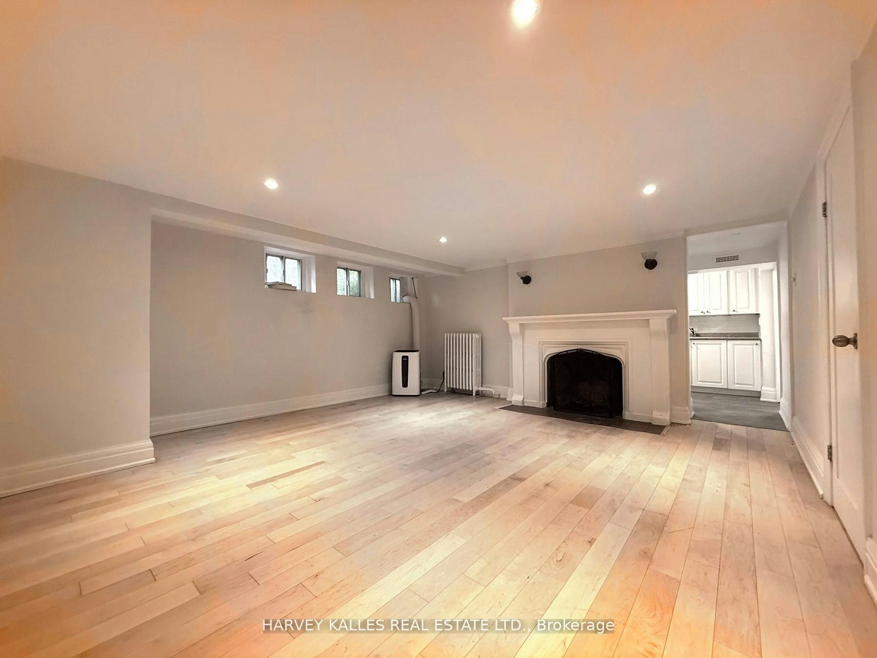 Bsmt-807 Duplex Avenue, Toronto, ON, M4R 1W6 - 2