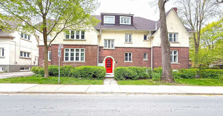 Bsmt-807 Duplex Avenue, Toronto, ON, M4R 1W6