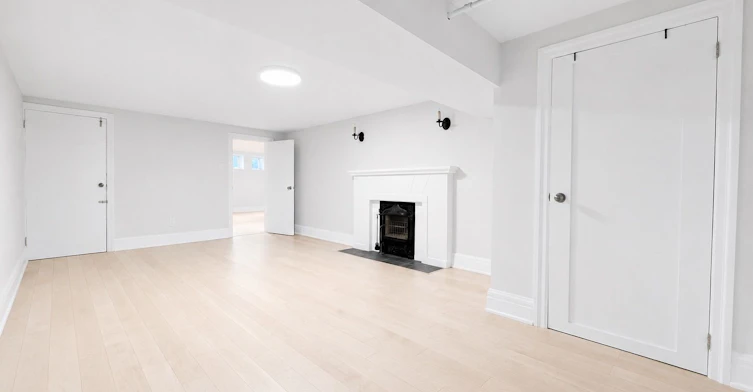 Bsmt-807 Duplex Avenue, Toronto, ON, M4R 1W6 - 6
