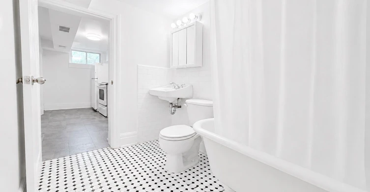 Bsmt-807 Duplex Avenue, Toronto, ON, M4R 1W6 - 12