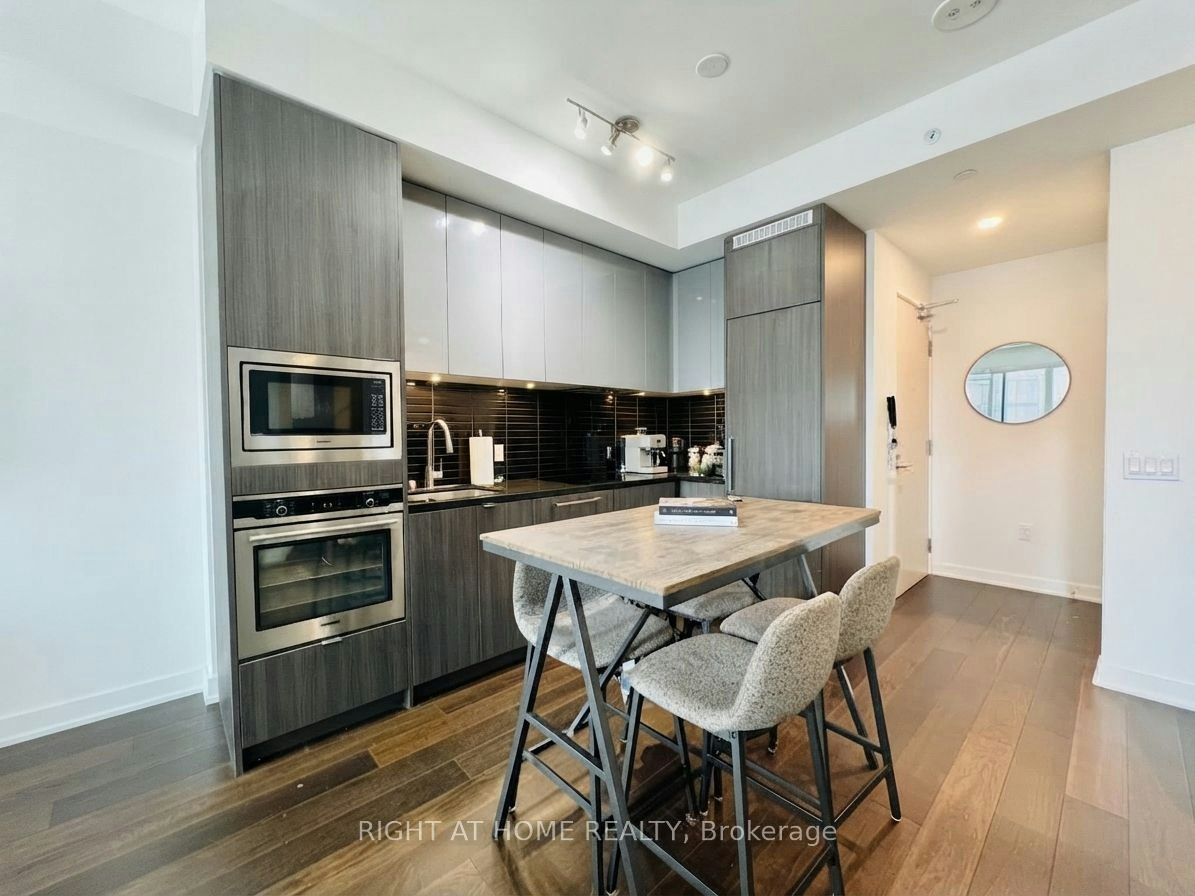1507-115 Blue Jays Way, Toronto, ON, M5V 0N4 - 6