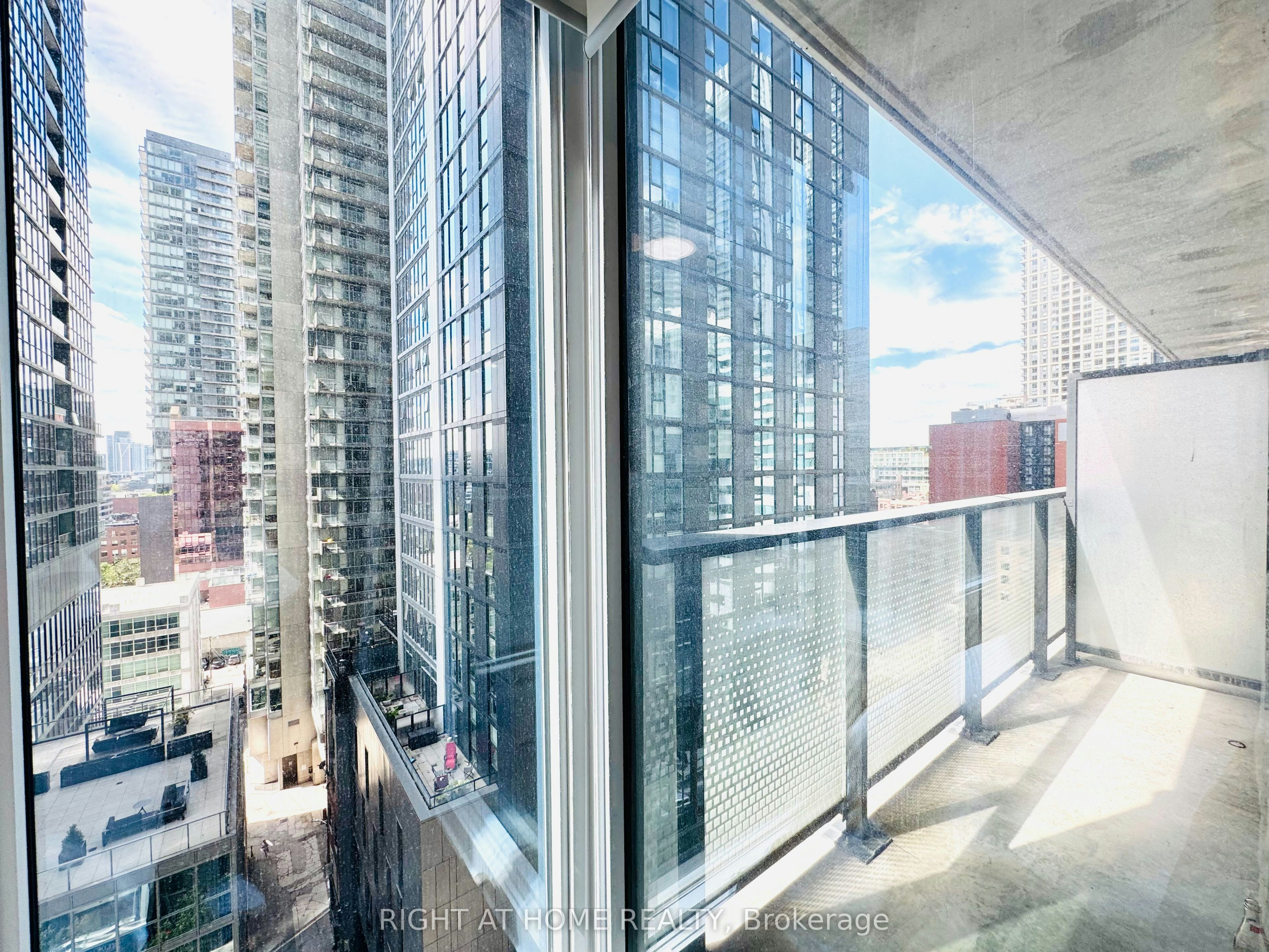 1507-115 Blue Jays Way, Toronto, ON, M5V 0N4 - 14