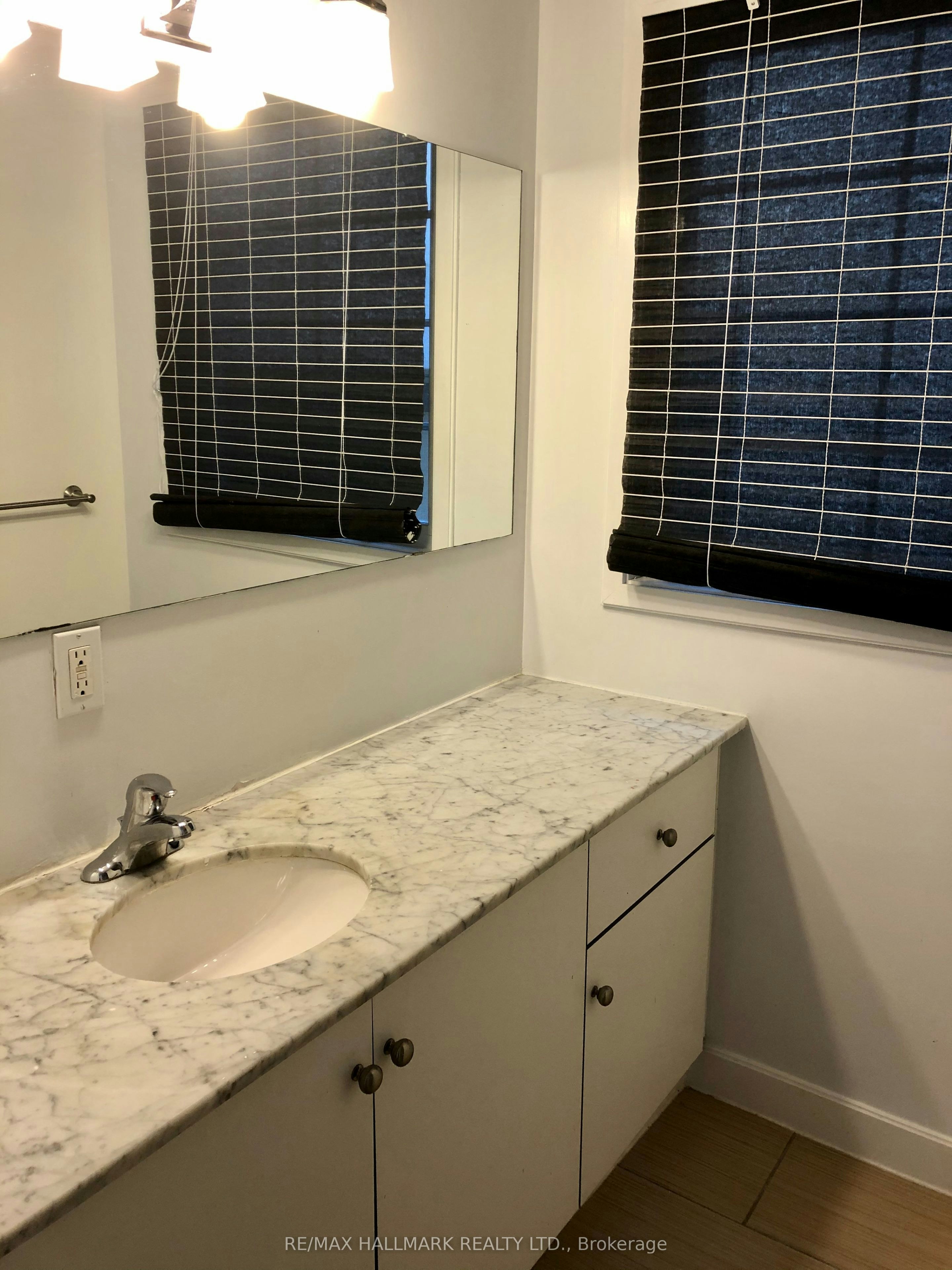 Gt9-539 Jarvis Street, Toronto, ON, M4Y 2H7 - 14