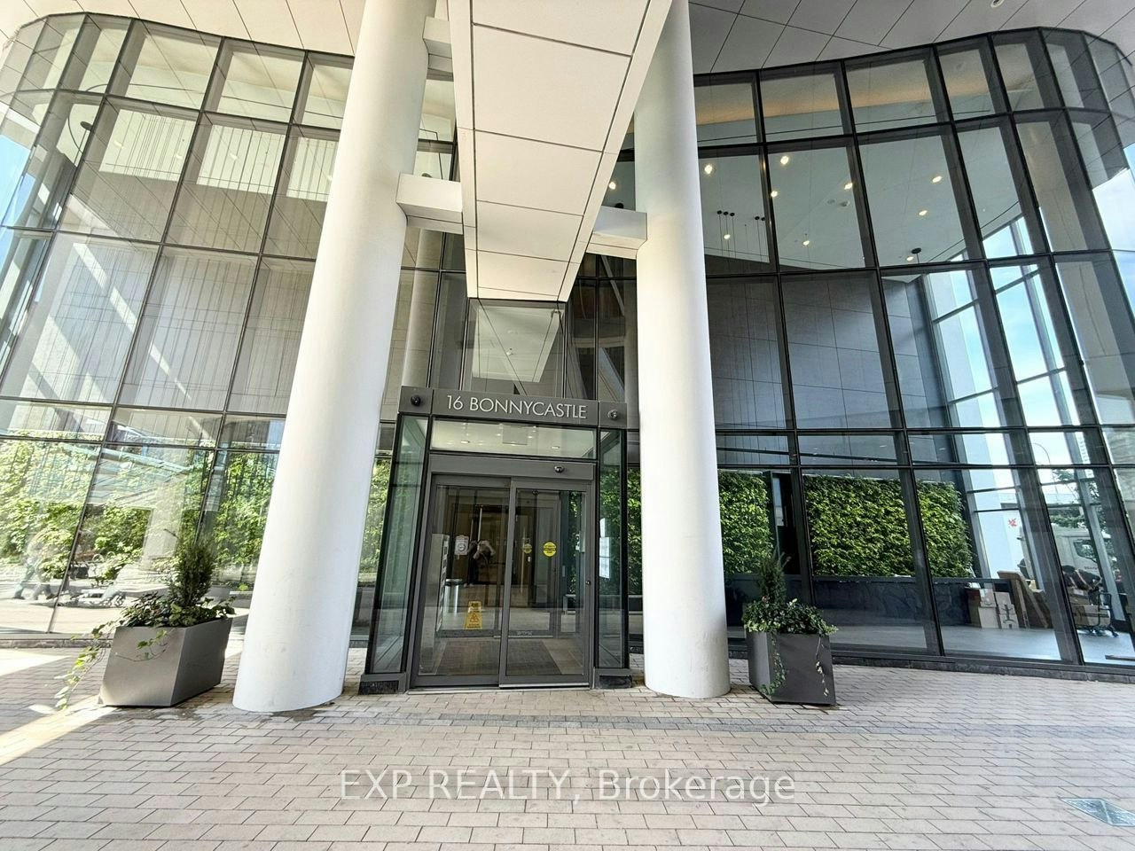 1604-16 Bonnycastle Street, Toronto, ON, M5A 0C9 - 2